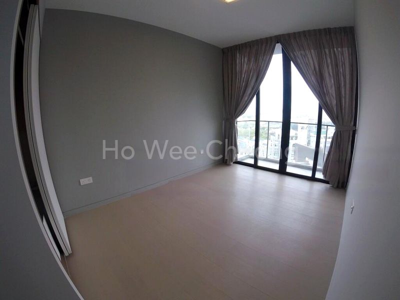 5 Bed Condo for Sale in  Fulcrum - Image 5